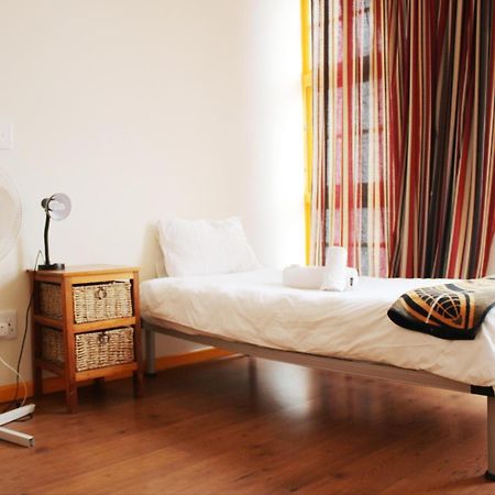 Scalabrini Accommodation 开普敦 外观 照片