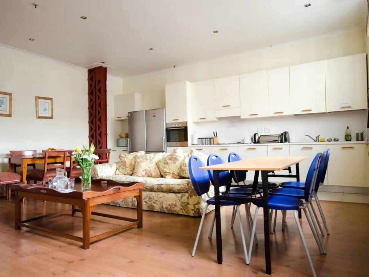 Scalabrini Accommodation 开普敦 外观 照片
